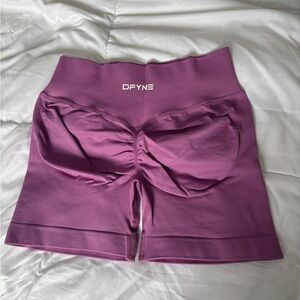 DFYNE shorts like new